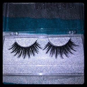 Mink Eyelashes
